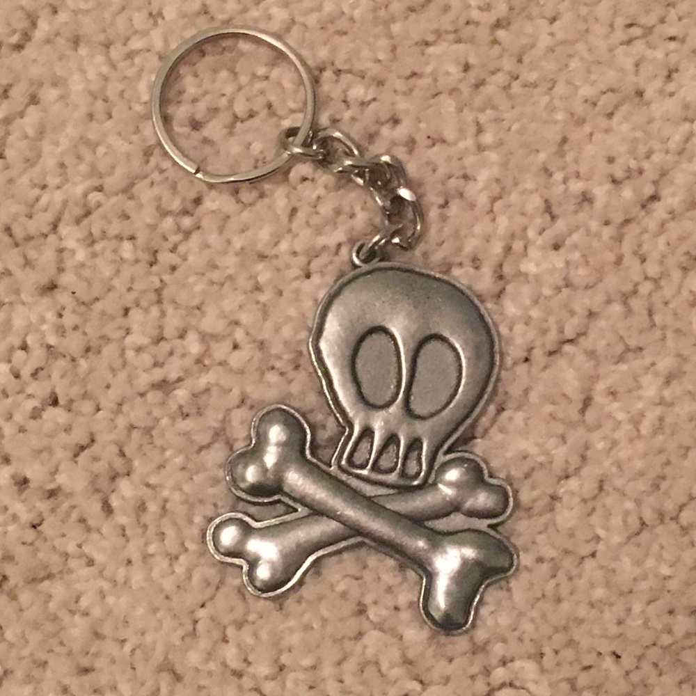 all time low skull keychain